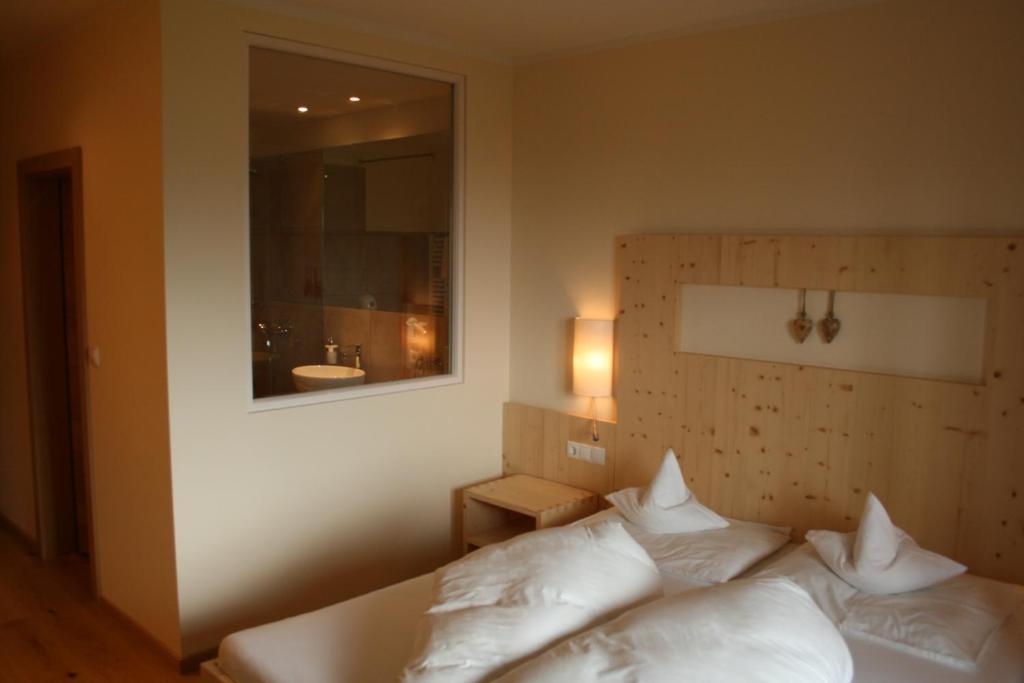 Hotel Am Hang Soprabolzano Room photo